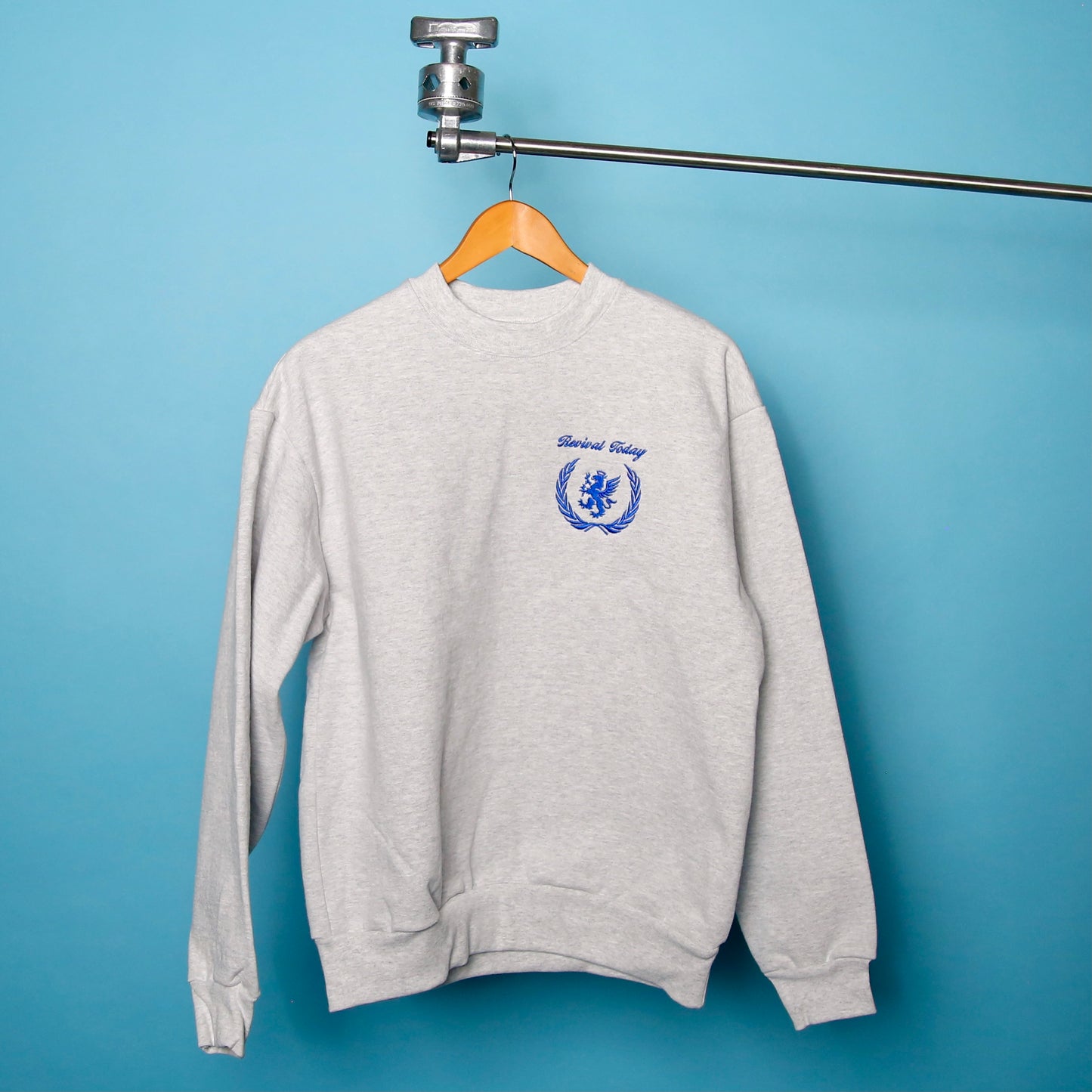 RT Embroidered Crewneck